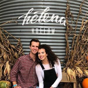 Meet your Posher, Olivia